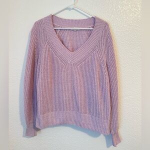 Margeaux and Ellie Sweater Women’s M Lilac Purple Knit V-Neck Pullover